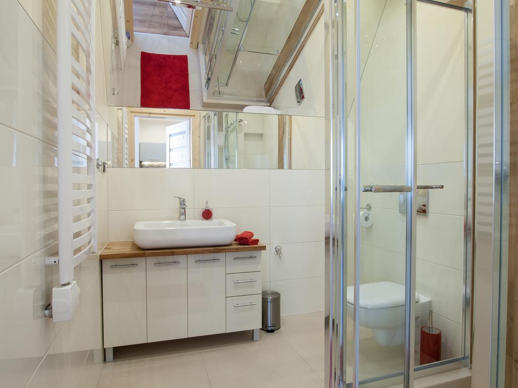 Domek & Apartament Na Ogrodzie ซุเค ห้อง รูปภาพ