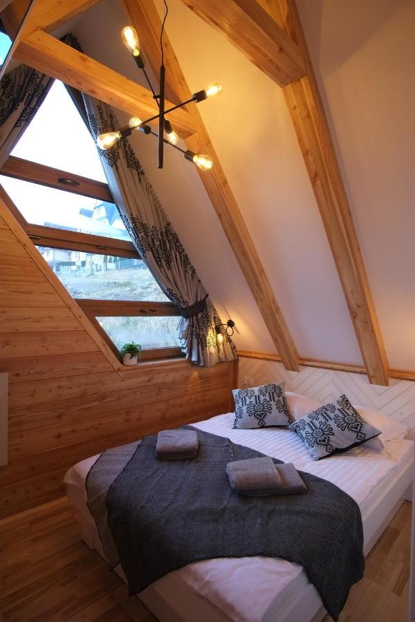 Domek & Apartament Na Ogrodzie ซุเค ภายนอก รูปภาพ